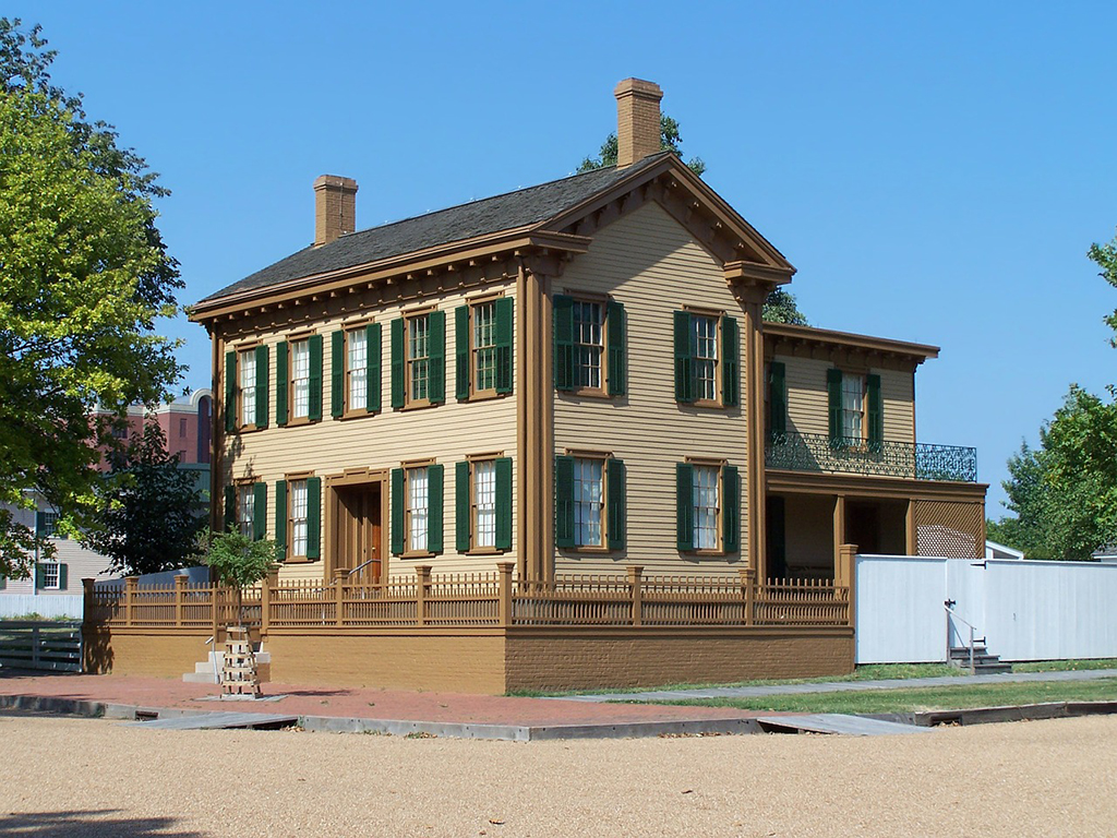 List of National Parks by State: A Complete List of All 400+ US National Parks 26 A brown and tan house with green shutters