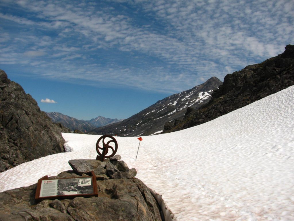 16 Astonishing National Parks in Alaska 14 Historic mining artifacts in snow in Klondike Gold Rush, one of the national parks in Alaska