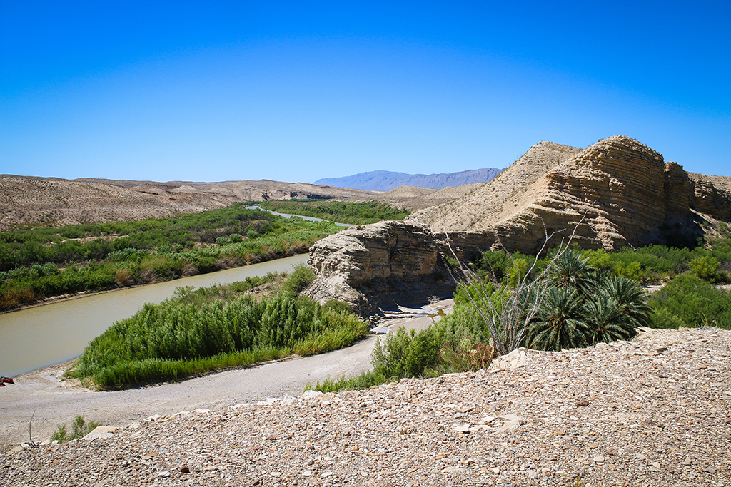How to Spend 3 Days in Big Bend National Park: Itinerary 23 A gravel overlook provides stunning views of the Rio Grande