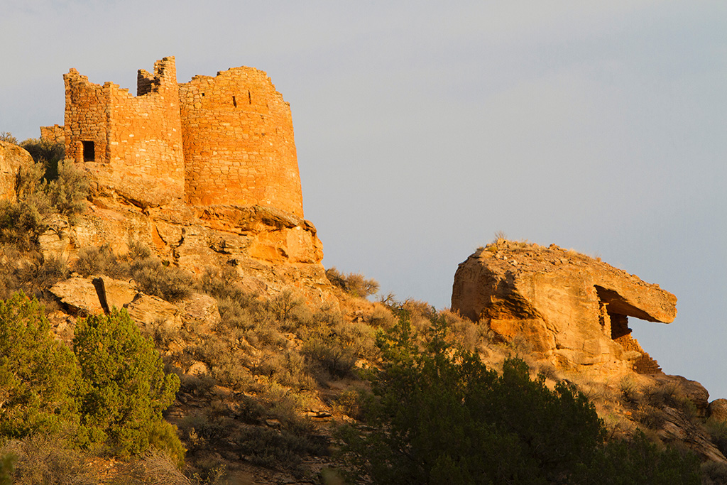 12 Breathtaking National Parks in Colorado 26 Masonry structures left by Ancient Puebloan peoples on top of a hill. Hovenweep is one of the national parks in Colorado.