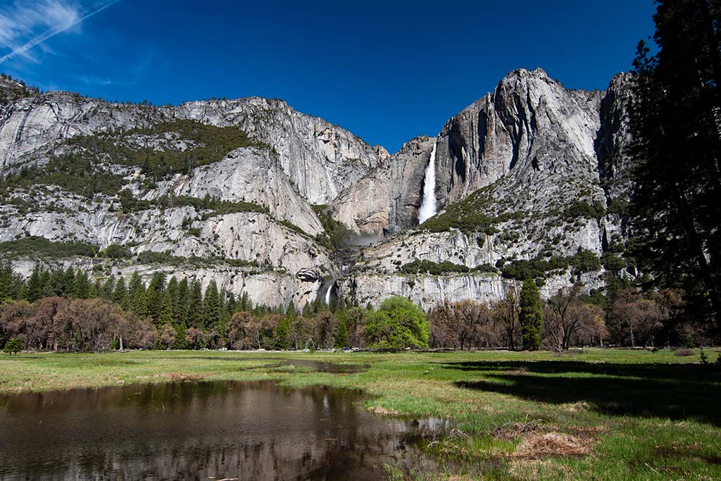Yosemite Itinerary: 5 Ideas for Day-to-Day Experiences in an Iconic National Park 34 Yosemite Falls cascades down granite cliffs