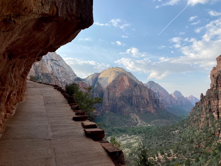 Perilous But Worth It: How to Safely Conquer the Angels Landing Hike in Zion National Park 5 View of a beautiful canyon to the right of the narrow Angels Landing hike on a cliffside