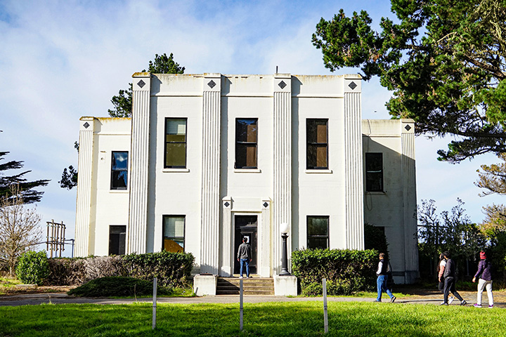 20 Incredible Things to Do in Point Reyes National Seashore 15 A large white building on a grassy outcropping