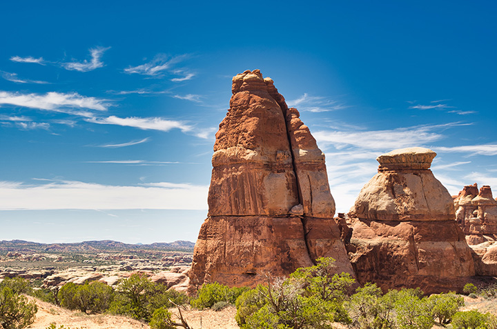 The 15 Best Hikes in Canyonlands National Park: A Comprehensive Guide 38 Two sandstone towers in the desert