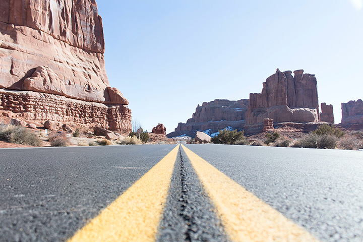 Ultimate Guide to an Epic One Day in Arches National Park Itinerary 3 A paved road leads visitors through Arches National Park