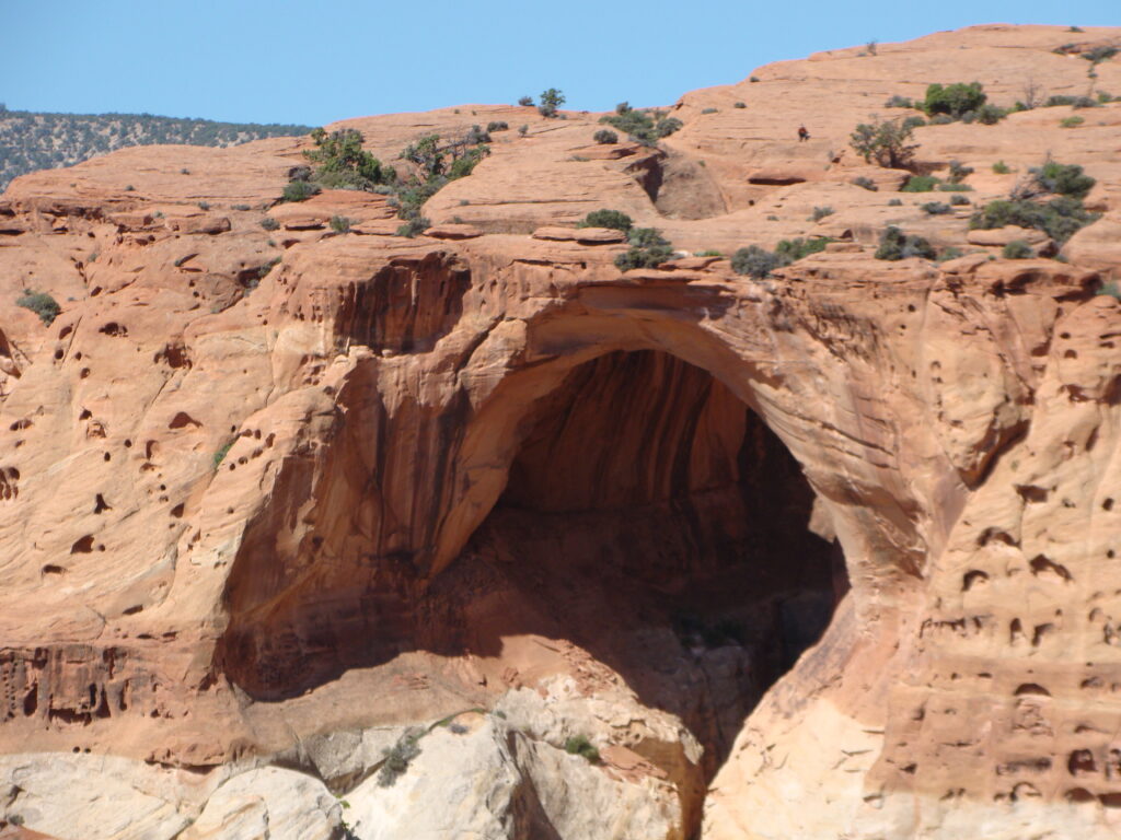 20 Best Hikes in Capitol Reef National Park 25 A large arch resembling a cave